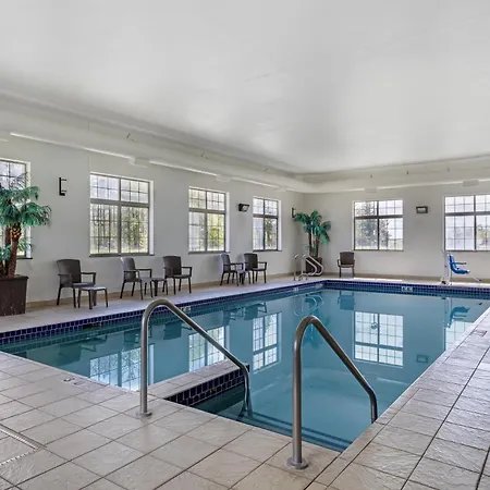 Best Western Plover-Stevens Point Hotel & Conference Center-2