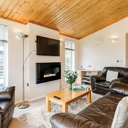 Kessock Highland Lodges-2