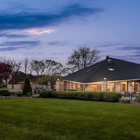 Americinn By Wyndham Delafield-Milwaukee-2