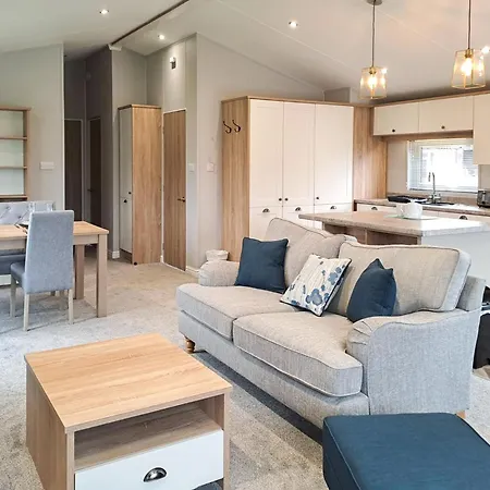 Helsey Farm Cottages-3