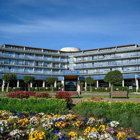Park Inn By Radisson Sarvar Resort & Spa-2