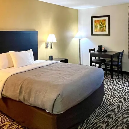 Quality Inn & Suites Clemmons I-40-3