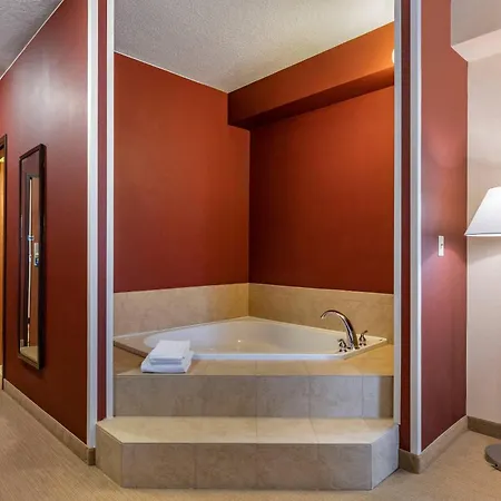 Comfort Inn & Suites Gateway To Glacier National Park-3