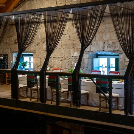 Hacienda Zorita Wine Hotel - Small Luxury Hotels-3