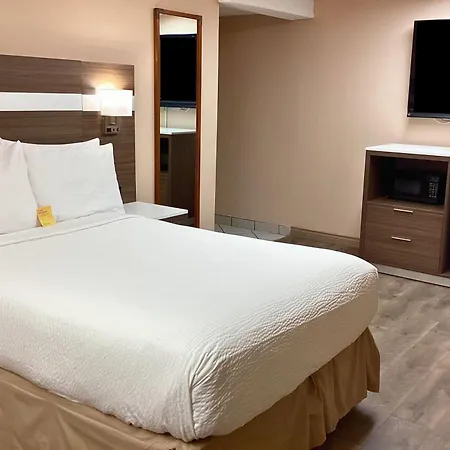 Days Inn By Wyndham Fredericton-3