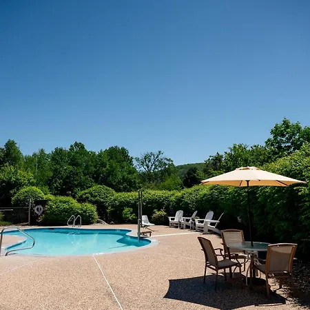 Fireside Inn & Suites Gilford-2