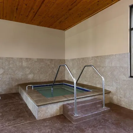 Baymont By Wyndham Oacoma-2