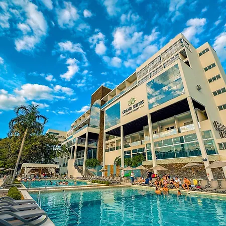 Grand Suítes Family Resort by Atlantica-3