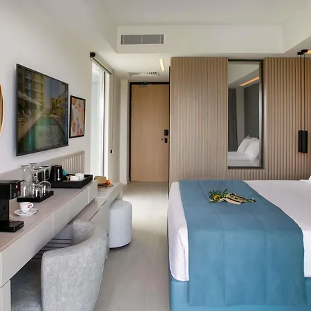 Mercure Larnaca Beach Resort-2
