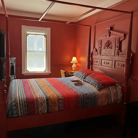 Le Salon Des Inconnus-2
