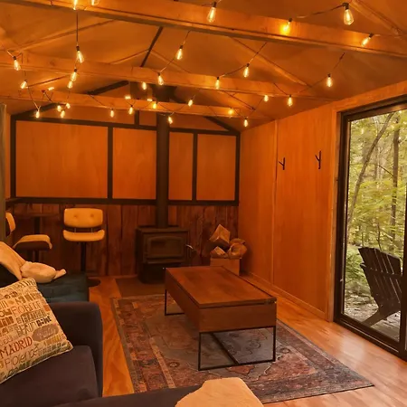Le Salon Des Inconnus-3