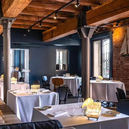 Hilton Molino Stucky Venice-2