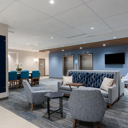 Holiday Inn Express & Suites Vaughan-Southwest By Ihg-2