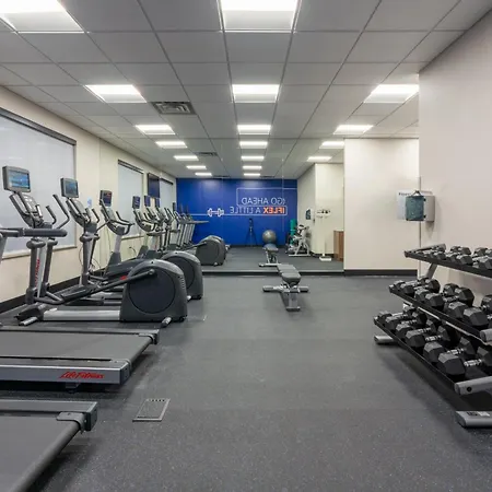 Holiday Inn Express & Suites Vaughan-Southwest By Ihg-3