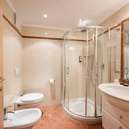 Parkhotel Holzerhof-2