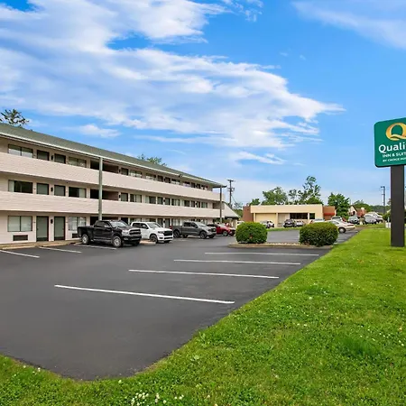Quality Inn & Suites Gibsonia - Pittsburgh North-2
