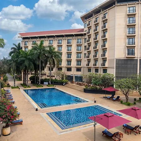 Radisson Blu Dhaka Water Garden-3