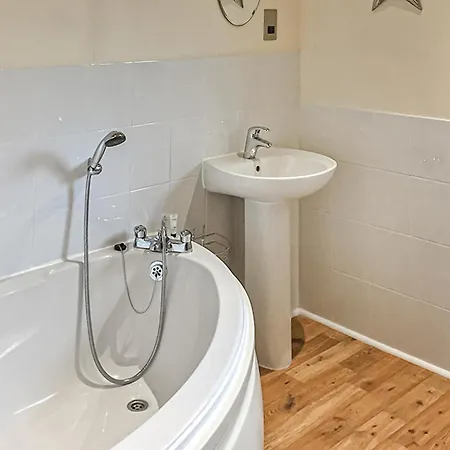 Hollybrook Lodges-3