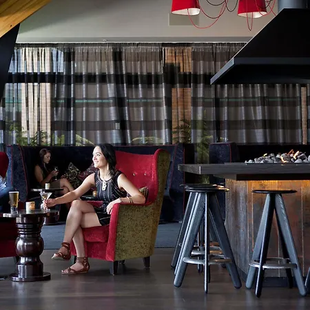 Novotel Rotorua Lakeside-2