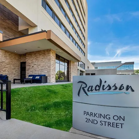 Radisson Hotel La Crosse-3