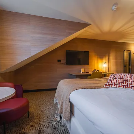 Van Der Valk Hotel Emmen-2