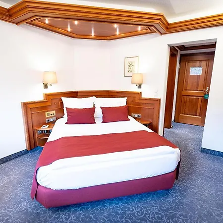 Hotel Traube Tonbach-3