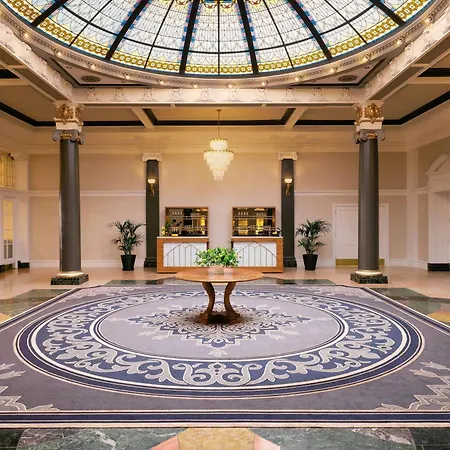 Fairmont Empress Hotel-3