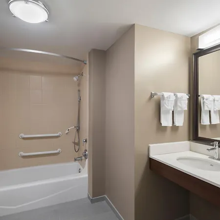Staybridge Suites Indianapolis-Airport By Ihg-3