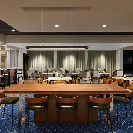 Courtyard By Marriott Annapolis-2