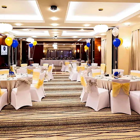 Grand Mercure Majlis Residences Abu Dhabi-2