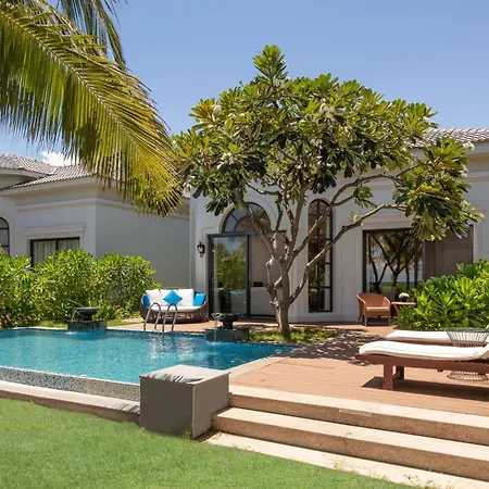 Melia Vinpearl Cam Ranh Beach Resort-2