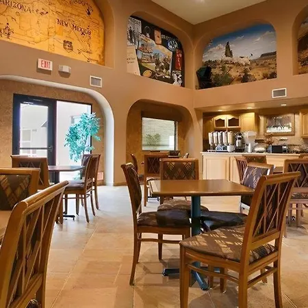 Best Western Territorial Inn & Suites-3