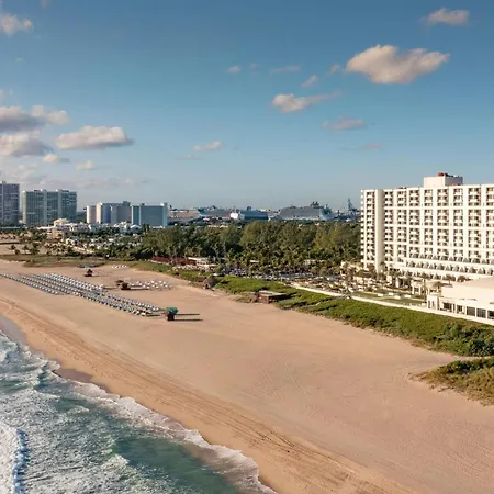 Fort Lauderdale Marriott Harbor Beach Resort&Spa-3