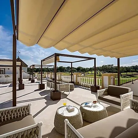 Royal Suite At The San Roque Club-3