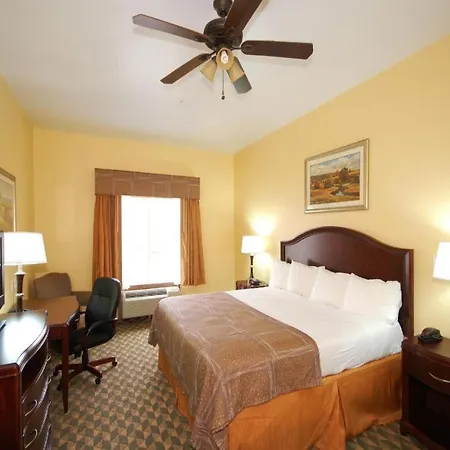 Best Western Plus Manvel Inn & Suites-2
