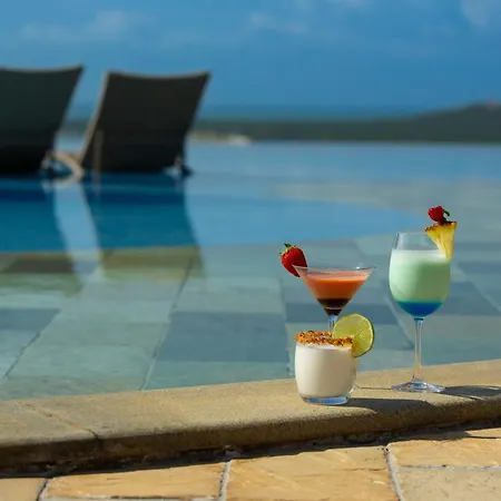 Gungaporanga Hotel (Adults Only)-2