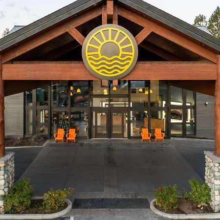 Riverhouse Lodge-2