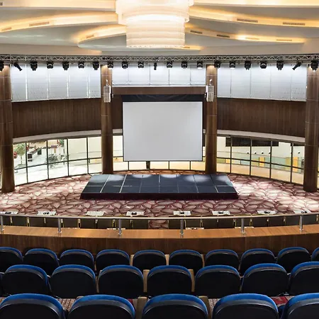 Crowne Plaza Riyadh - Rdc Hotel & Convention By Ihg-2