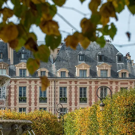 Cour Des Vosges - Evok Collection-3