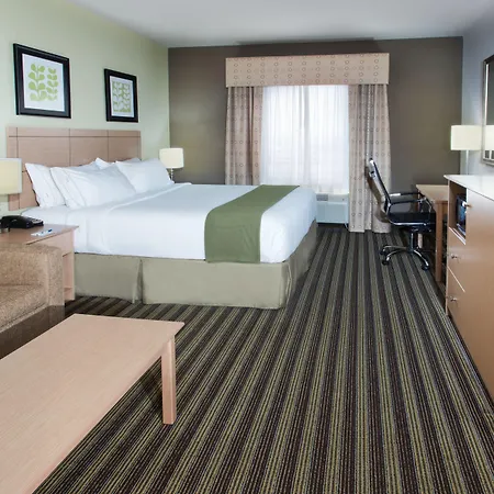 Holiday Inn Express Hotel & Suites Alvarado By Ihg-3