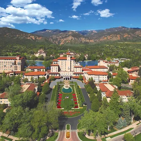 The Broadmoor-2