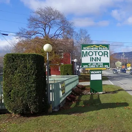 Northern Peaks Motor Inn-3