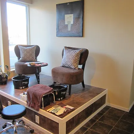 Super 8 By Wyndham West Kelowna Bc-3