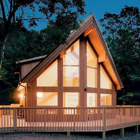 Penvale Lakes Lodges-2