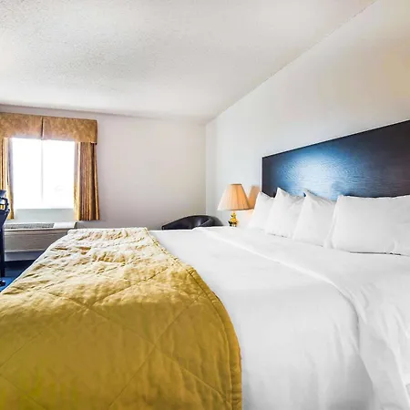 Fairbridge Inn & Suites Sunnyside-3