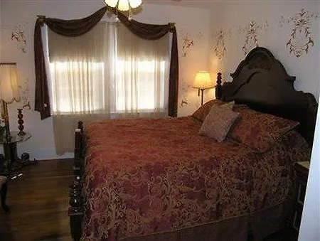Black Forest Bed & Breakfast-3