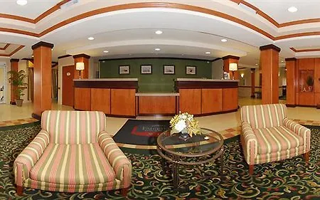Fairfield Inn & Suites Ames-3