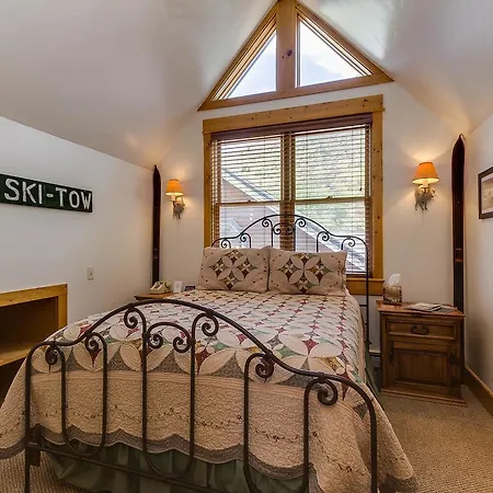 Minturn Inn-3