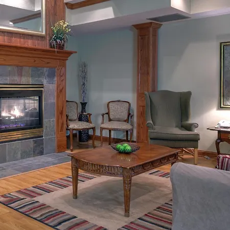 Country Inn & Suites By Radisson, Forest Lake, Mn-2