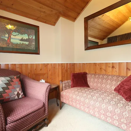 Kangaroo House Bed & Breakfast-2
